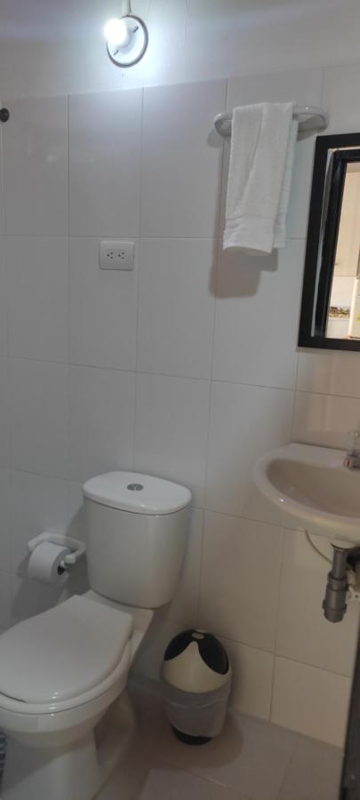 La Casona HostelGuatapé エクステリア 写真